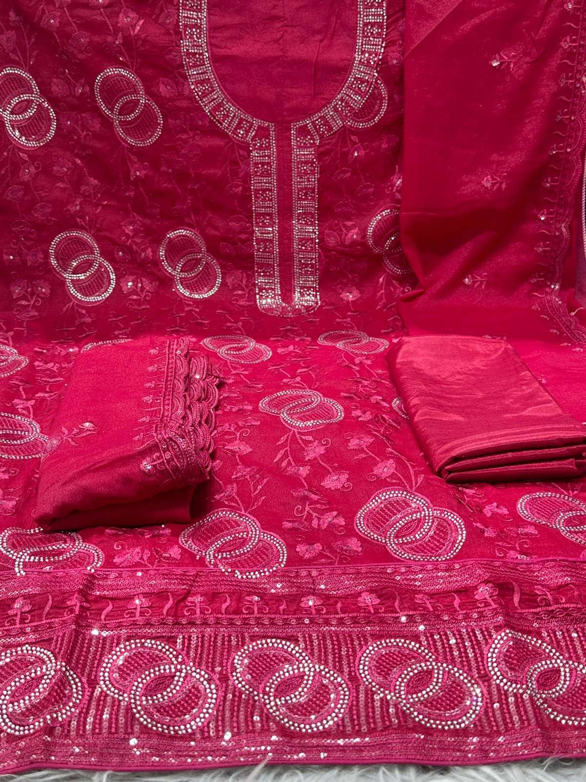 Perfect Chinon Red Wear Ensemble - 1199