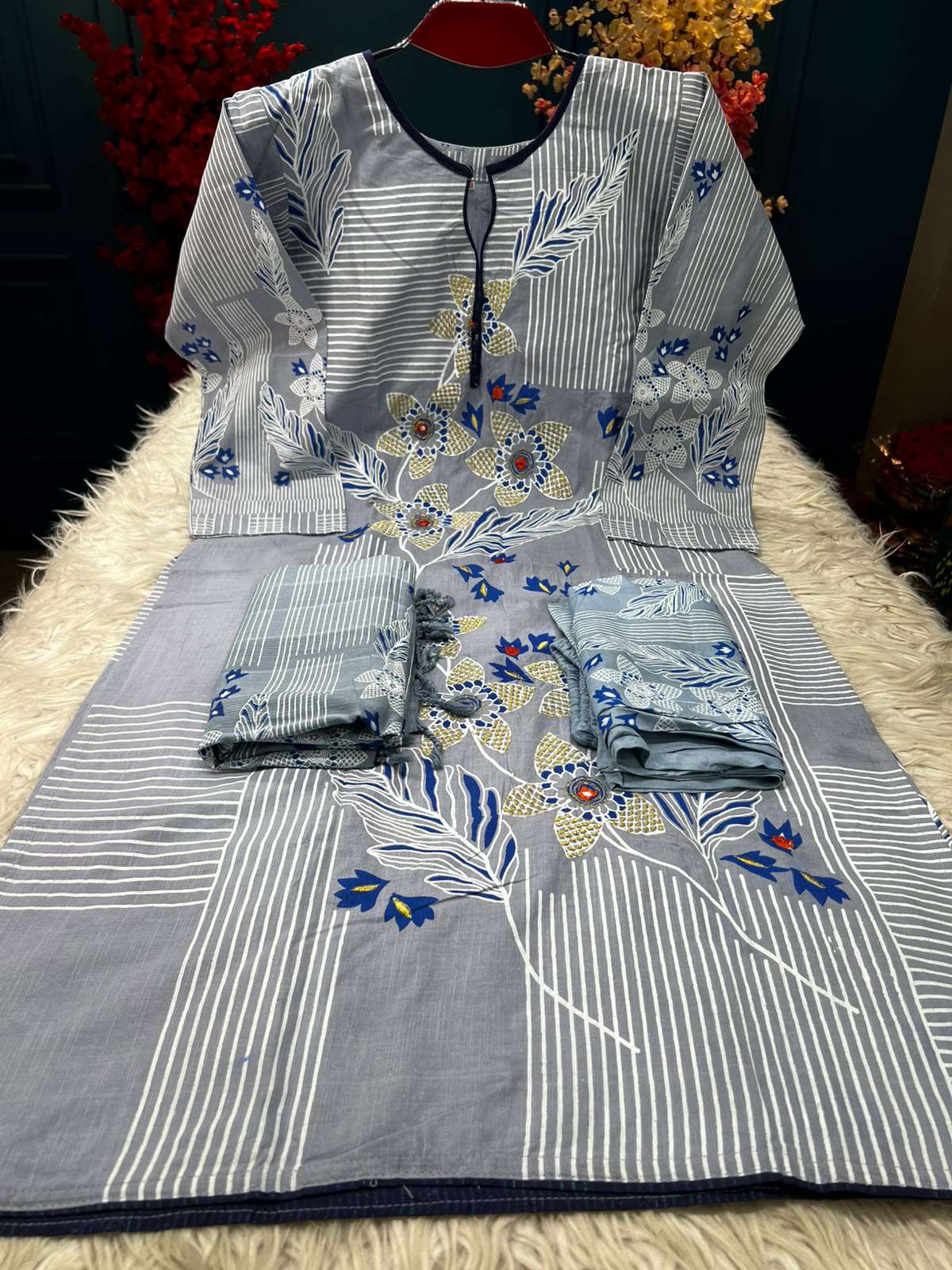 Slub Cotton ASh Linear Dress - 1100