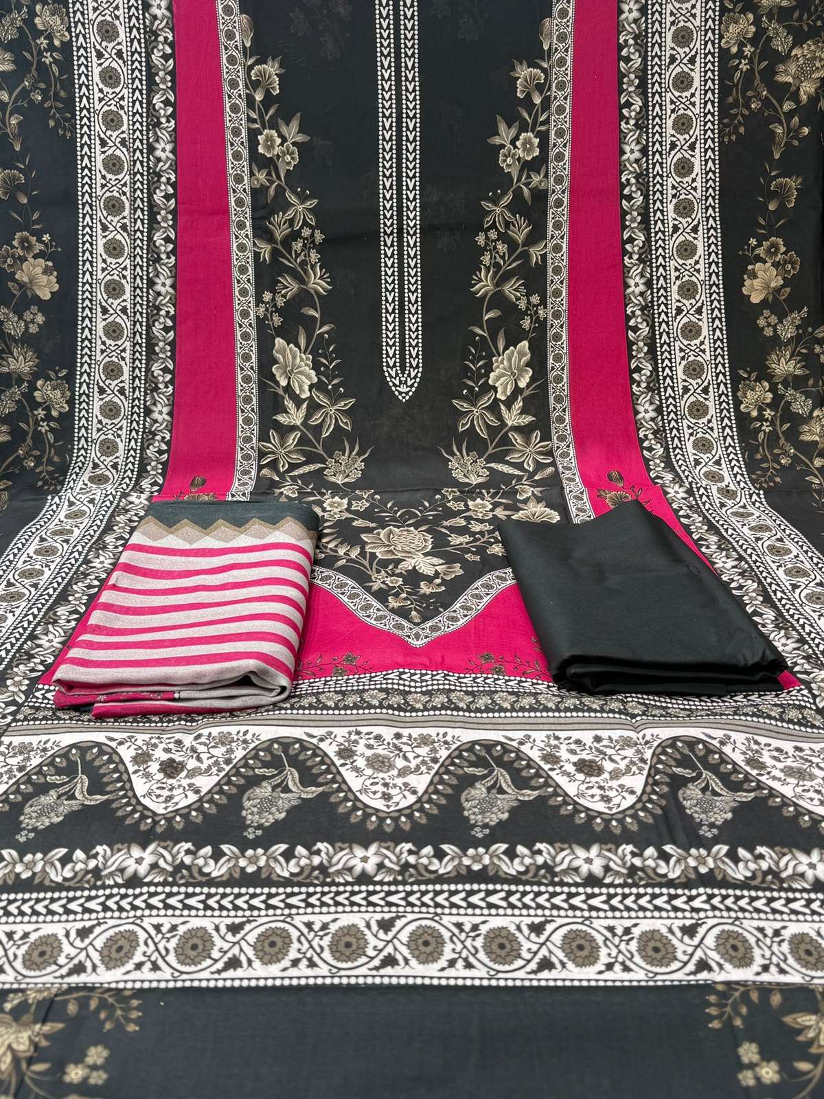 Luxury Lawn Unstitched Dress - 950 Black Magenta