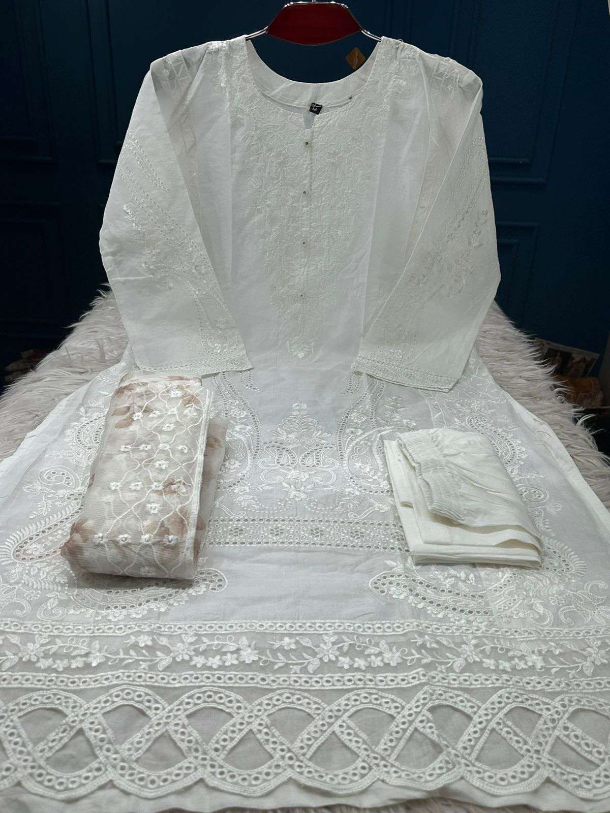 Fashionable White Colour Salwar Kamiz - 2350