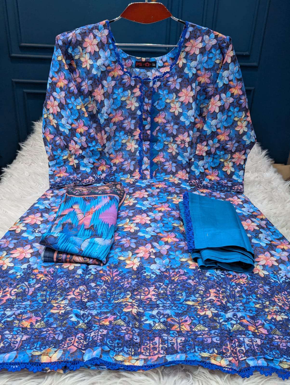 Classic Print Blue Flowery Salwar Kameez - 999