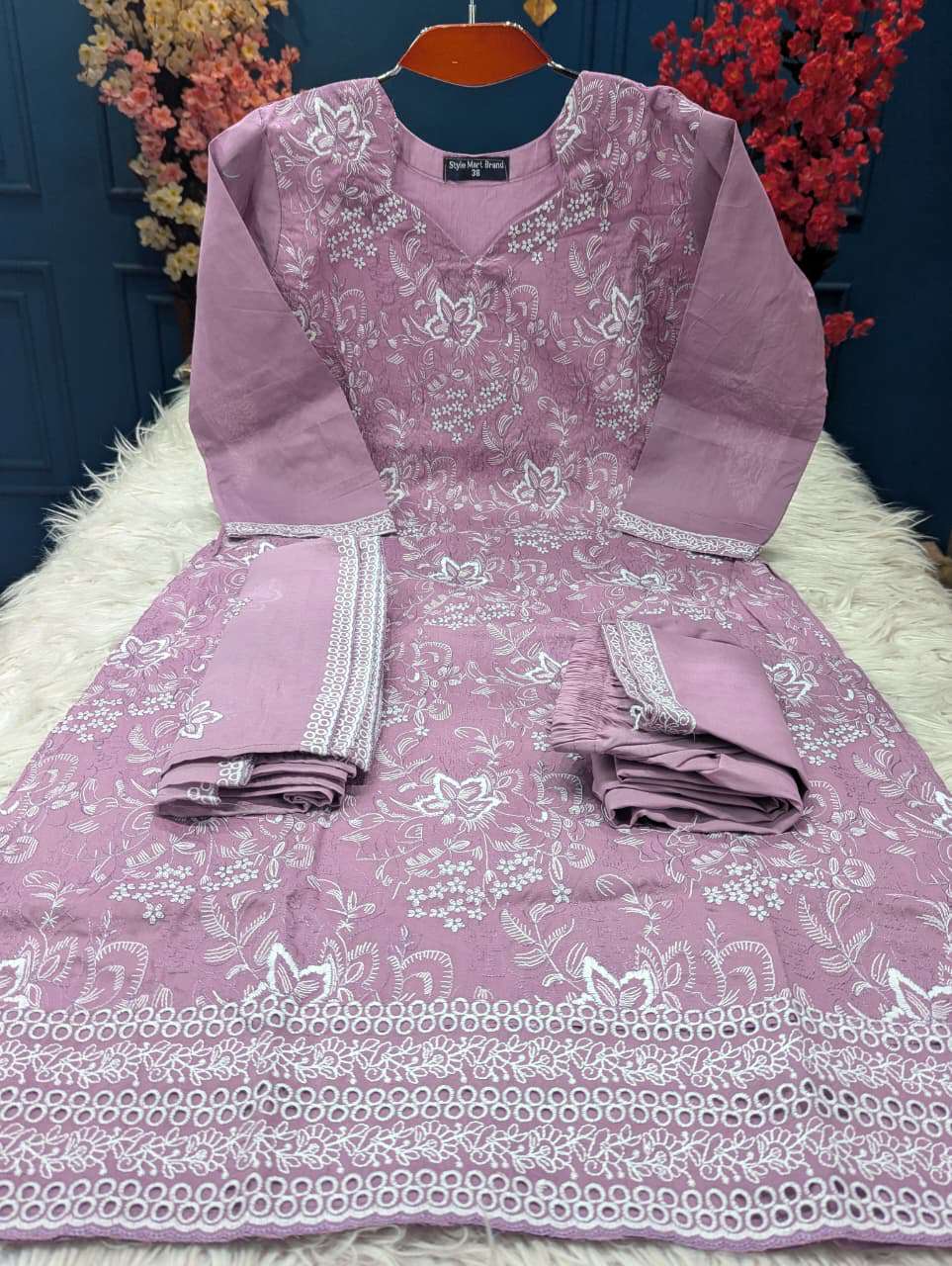 Women's Gorgeous Onion Stitched Set - 1750