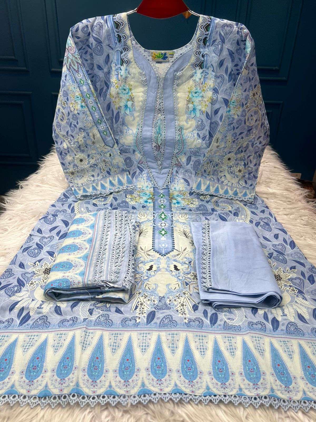 Boutiques Special Ethnic Sky Fashion Wear - 999