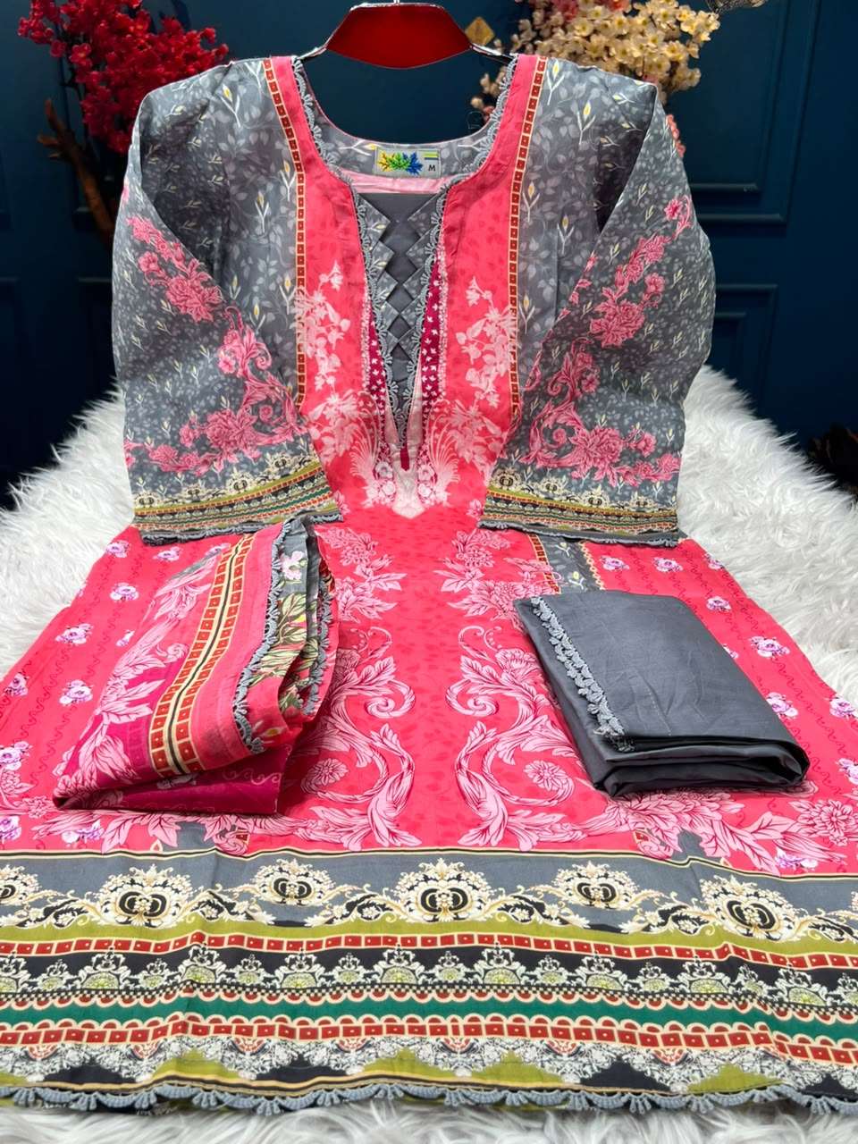Rustic Charm Three Piece - 999 Mejenta