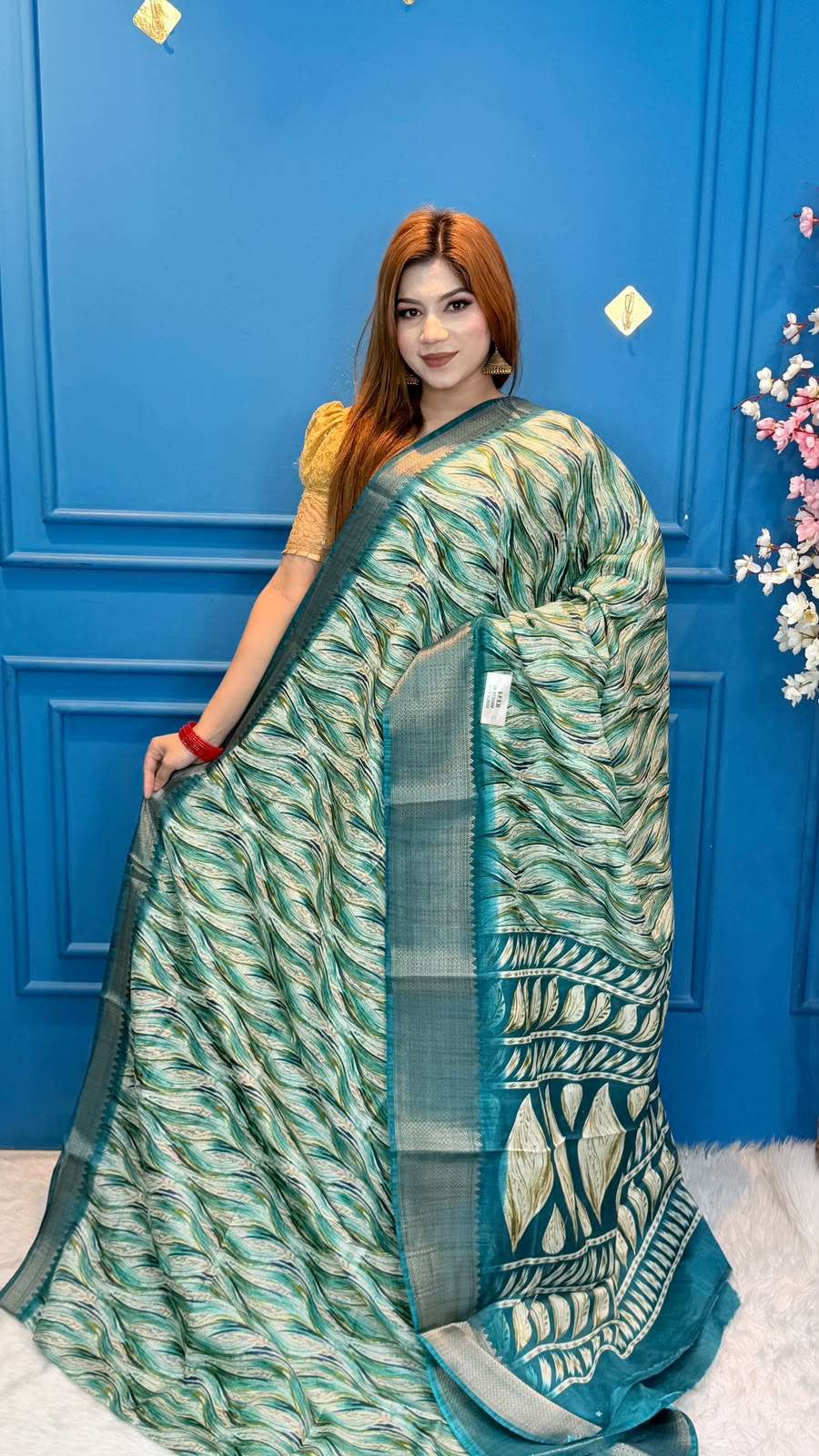 Snigdha Soft Moslin Battle Floral Saree