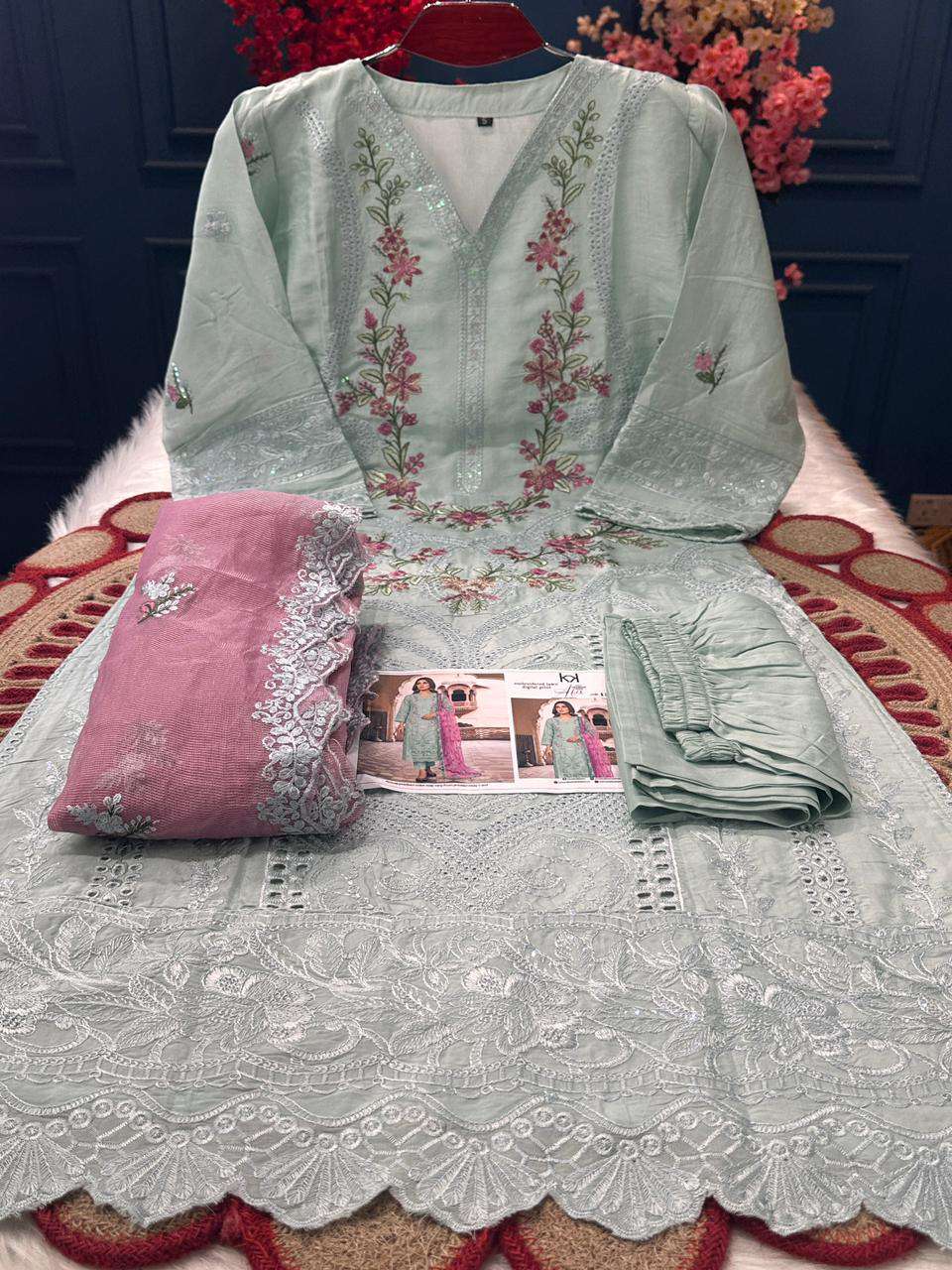 Paste Contrast Stitched dress - 1750