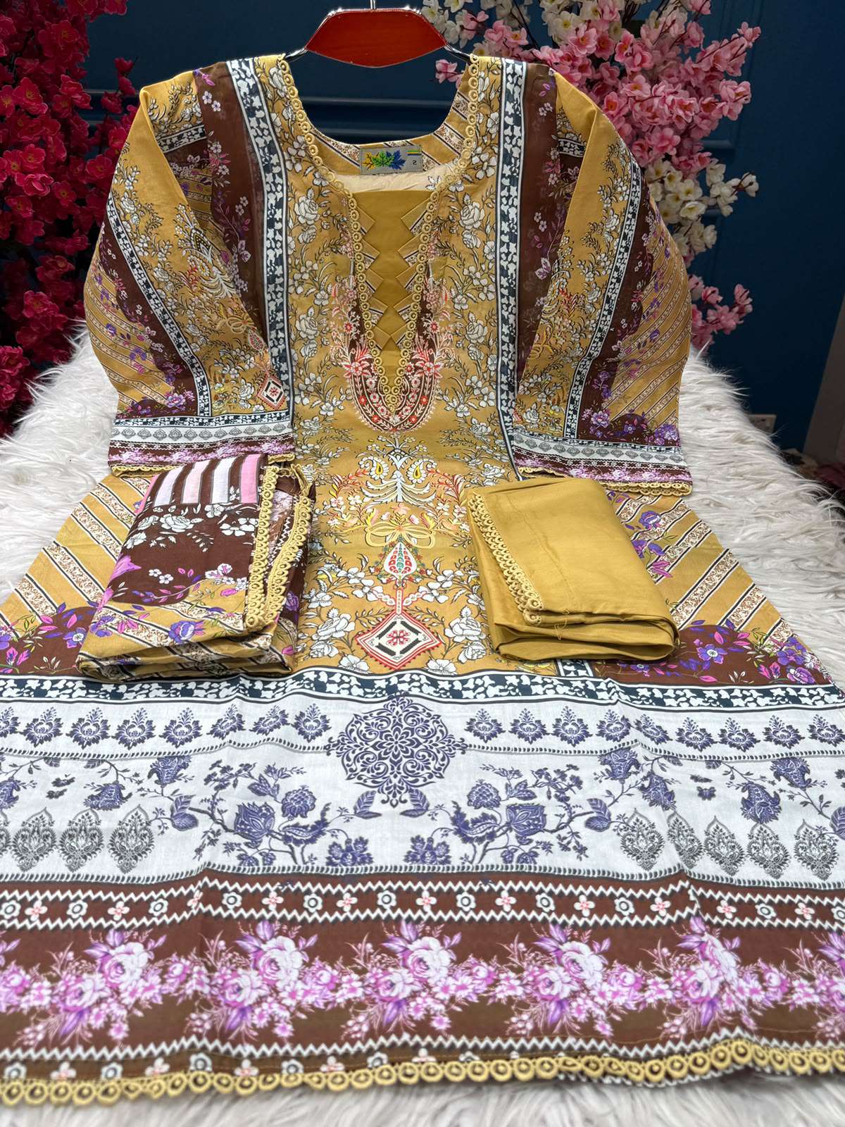Boutiques Yellow Wear - 999