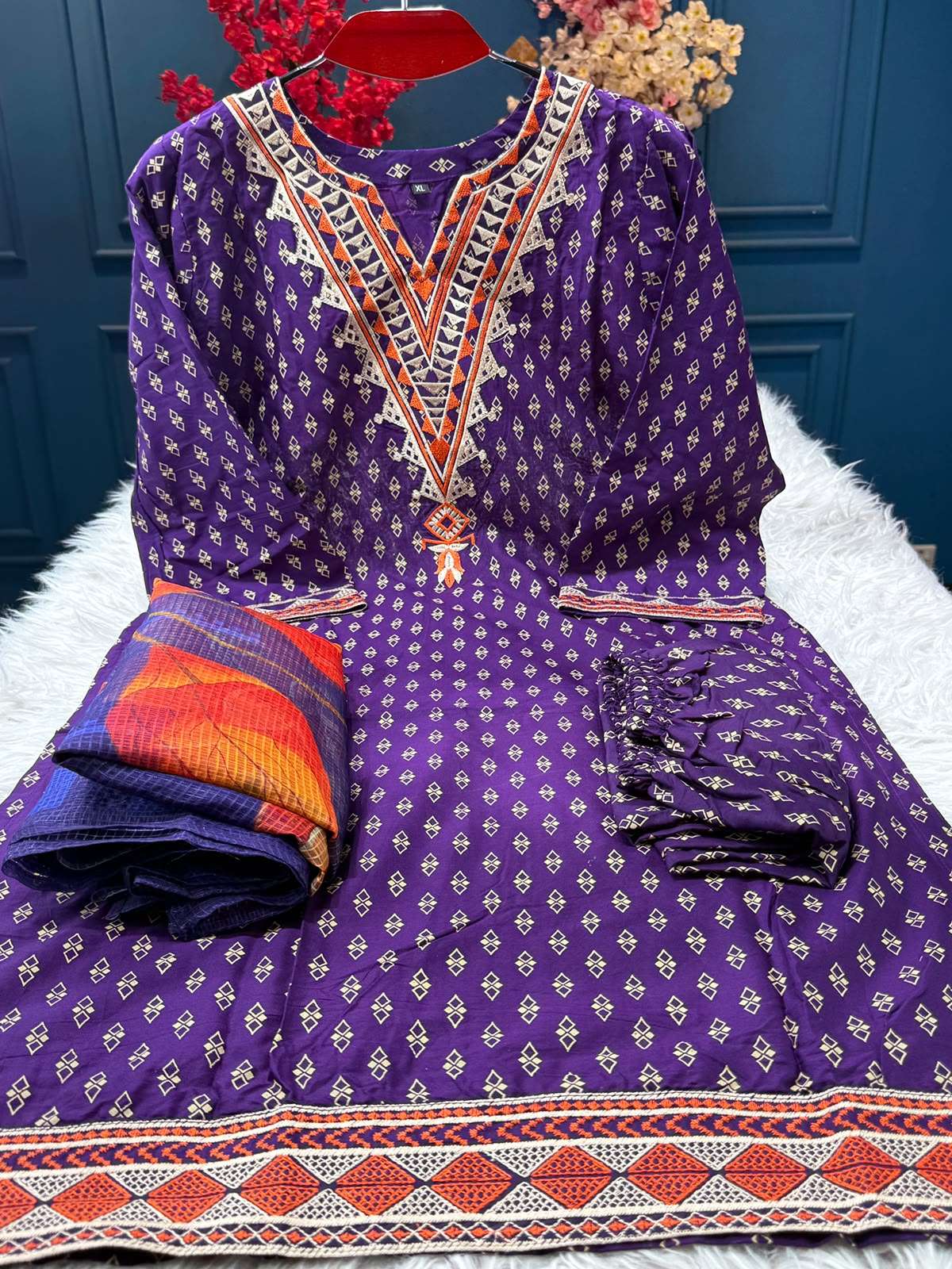 Gorgeous Purple V-Neck Dress - 1150