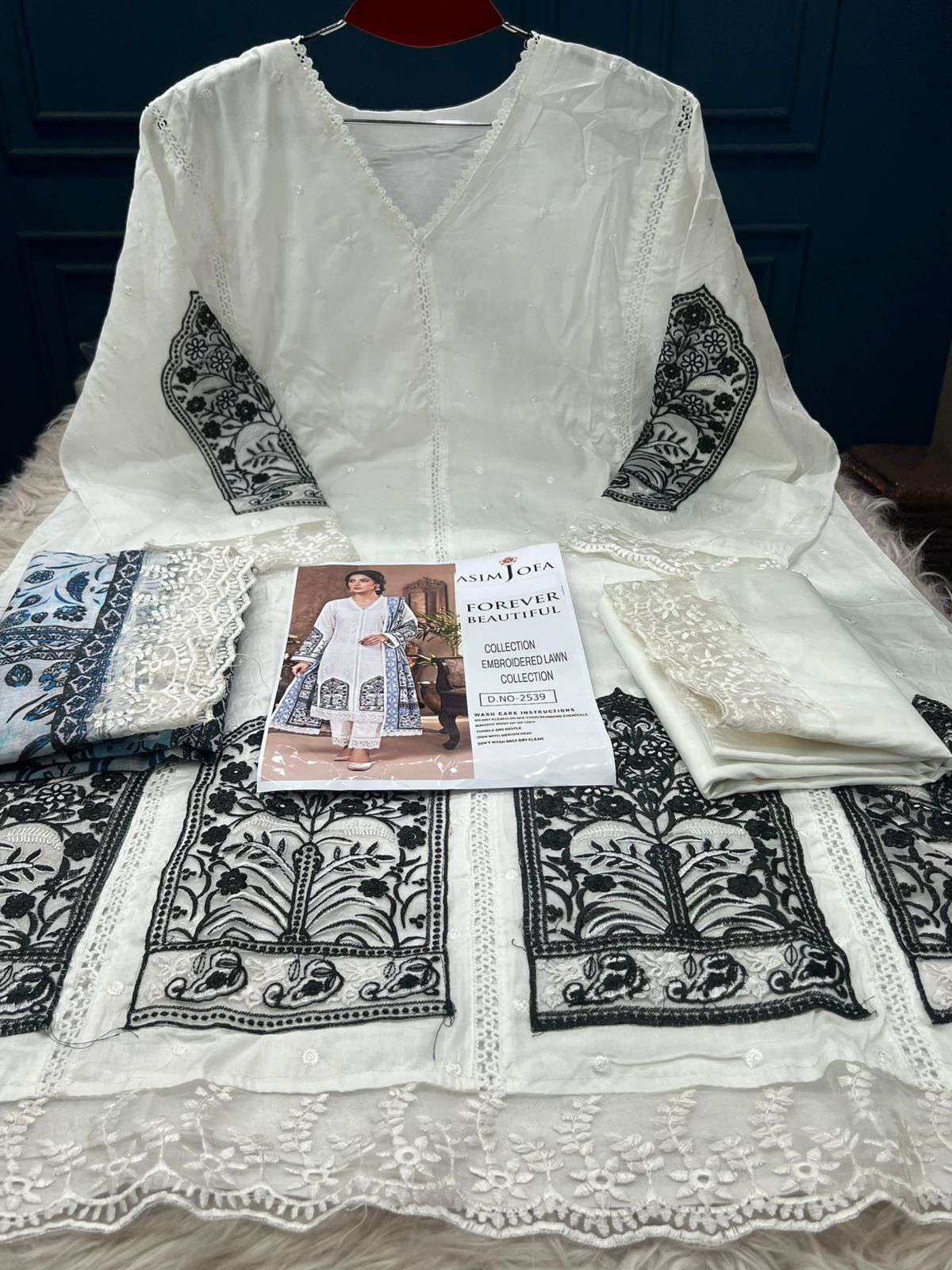 NEW Arraivals Pakistani ASIMJOFA Catalogue Printed Unstitched Cotton Collection - 1750 White