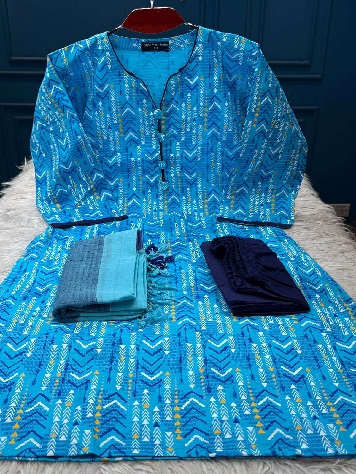 Blue Horizon Printed Stitched Suit - 950