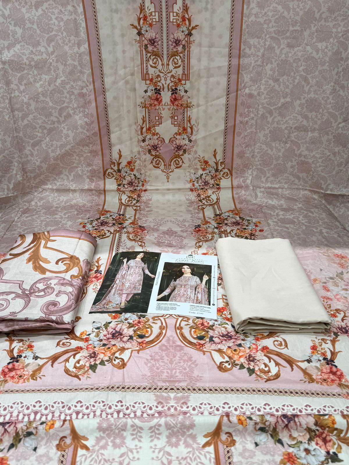 Jade Unique Unstitched Suit Light Pink - 999