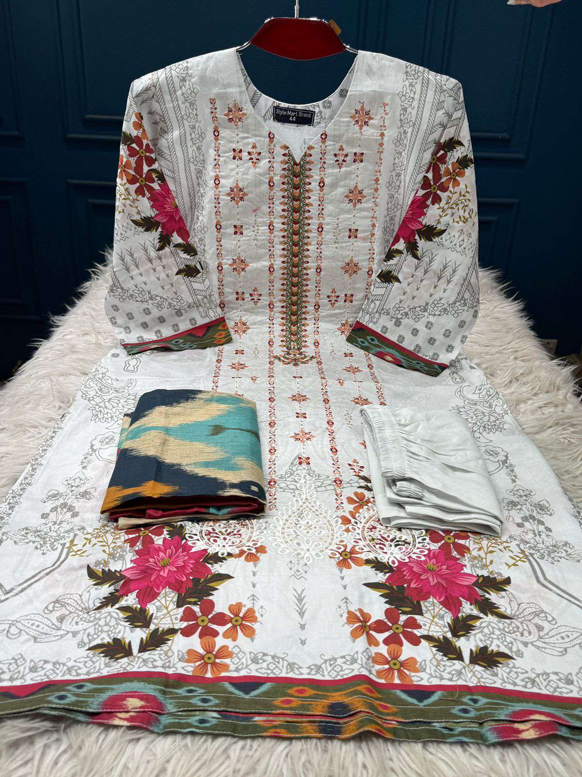 BIN SAEED Stitched Ash Salwar Kamiz - 1350