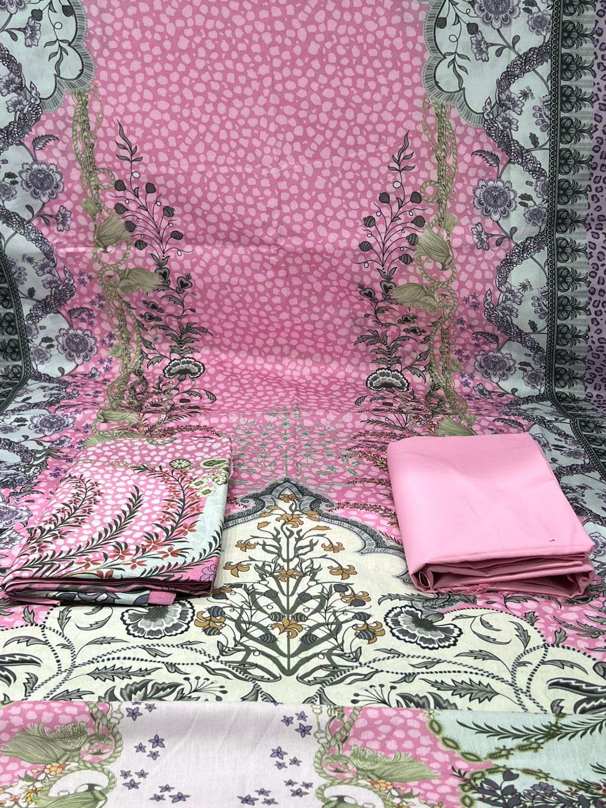 PINK UNSTITCHED Salwar Kamiz - 950