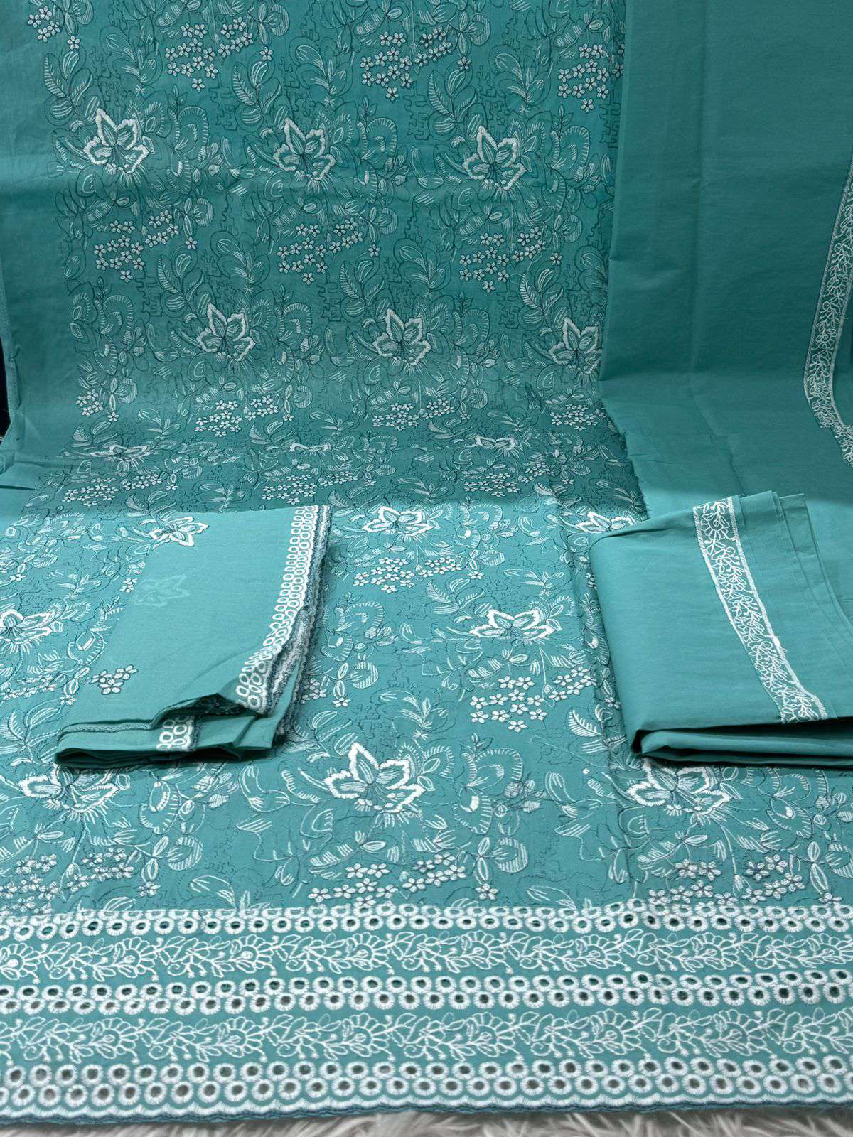 Women's Gorgeous Mint Unstitched Set - 1650