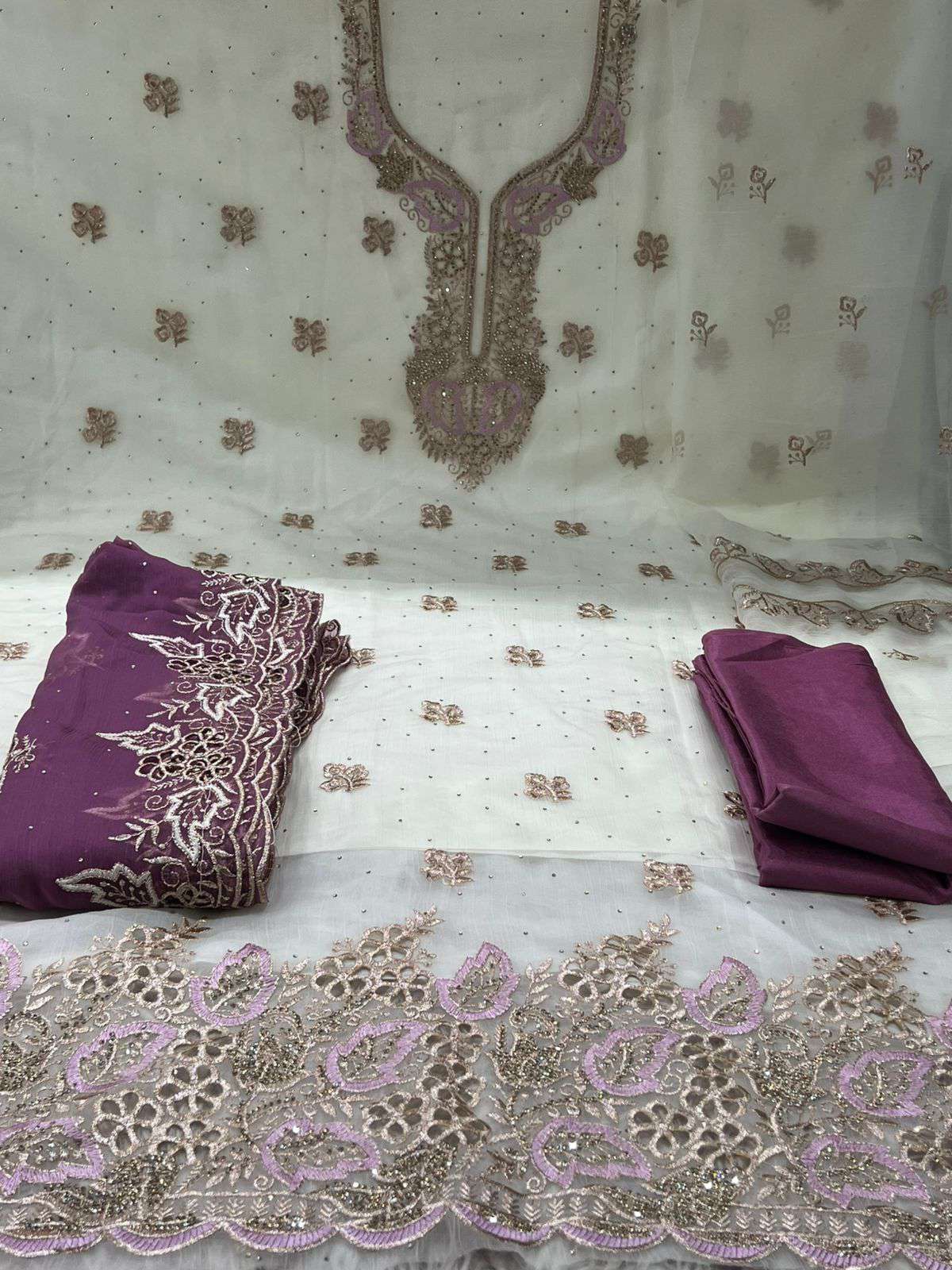 Onion Dupatta Kanchi Wear - 2500