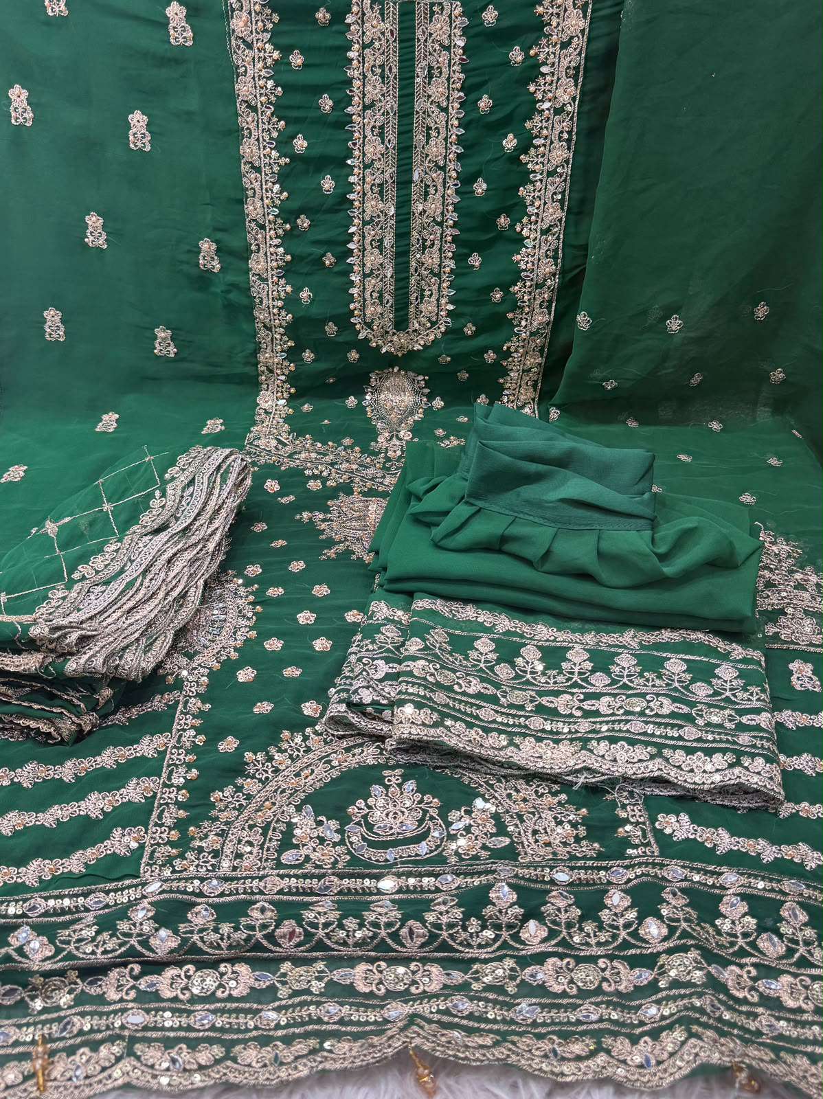 The LASA Festive Green Edition - 2000