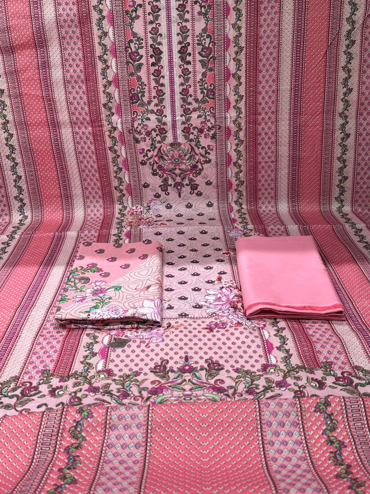 Pretty Peach Unstitched Lawn - 850
