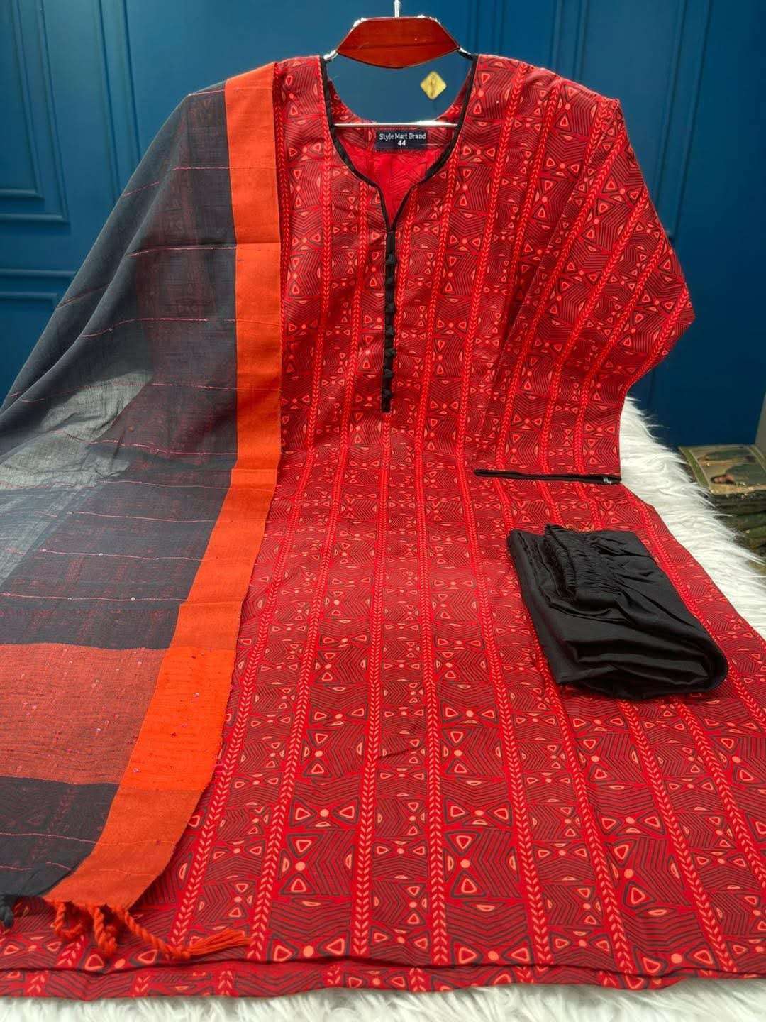 Red BLOCK Batik Salwar Kamiz