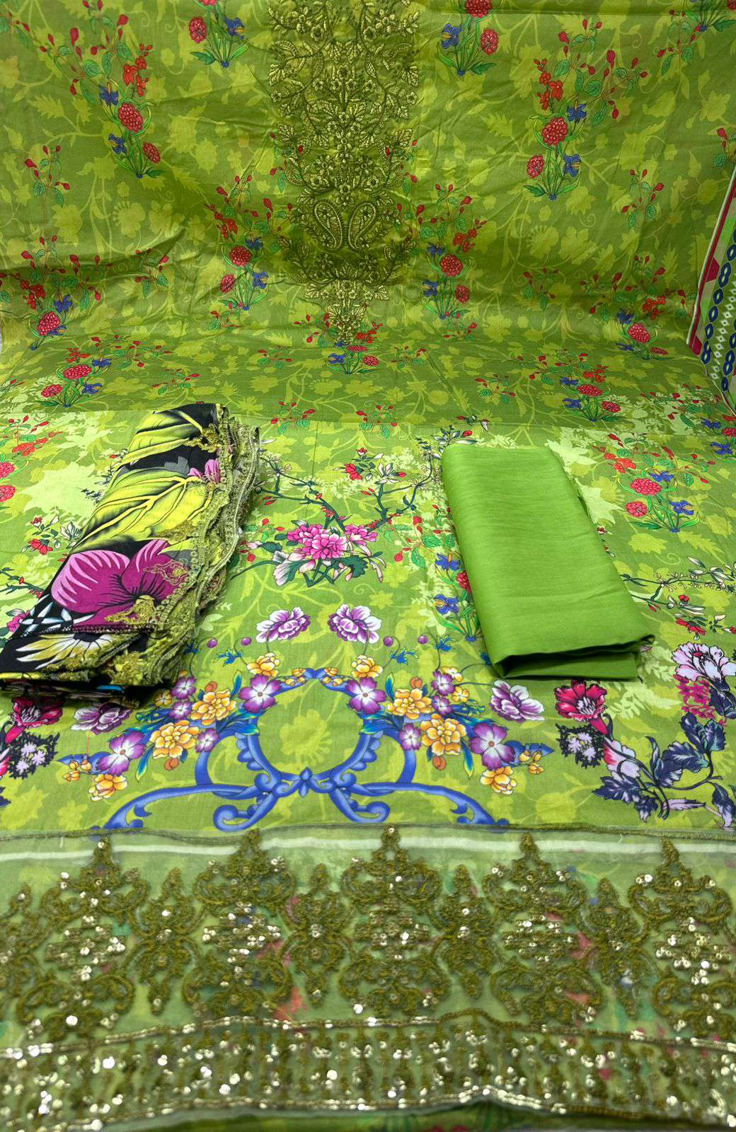 Elegant Embroidered Green Premium Cotton Wear