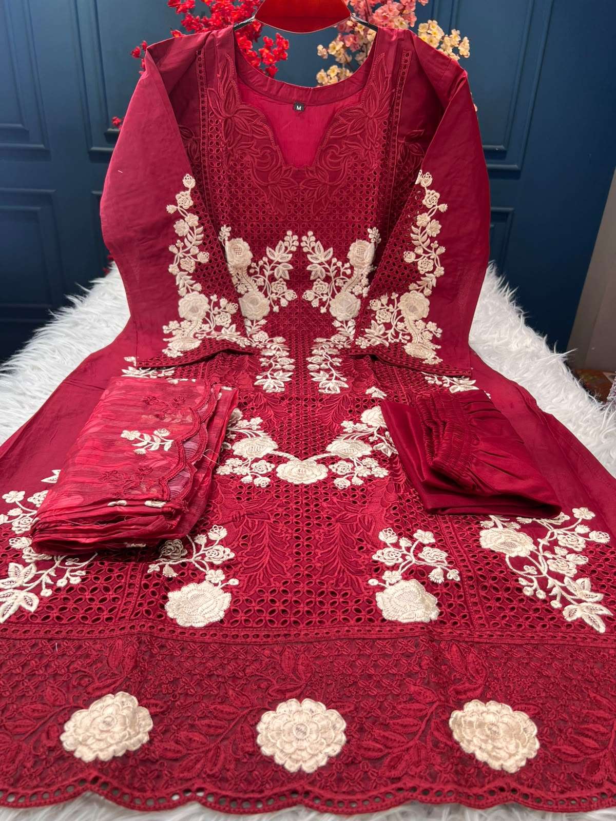 Fashionable Maroon Glamour Carved - 2350