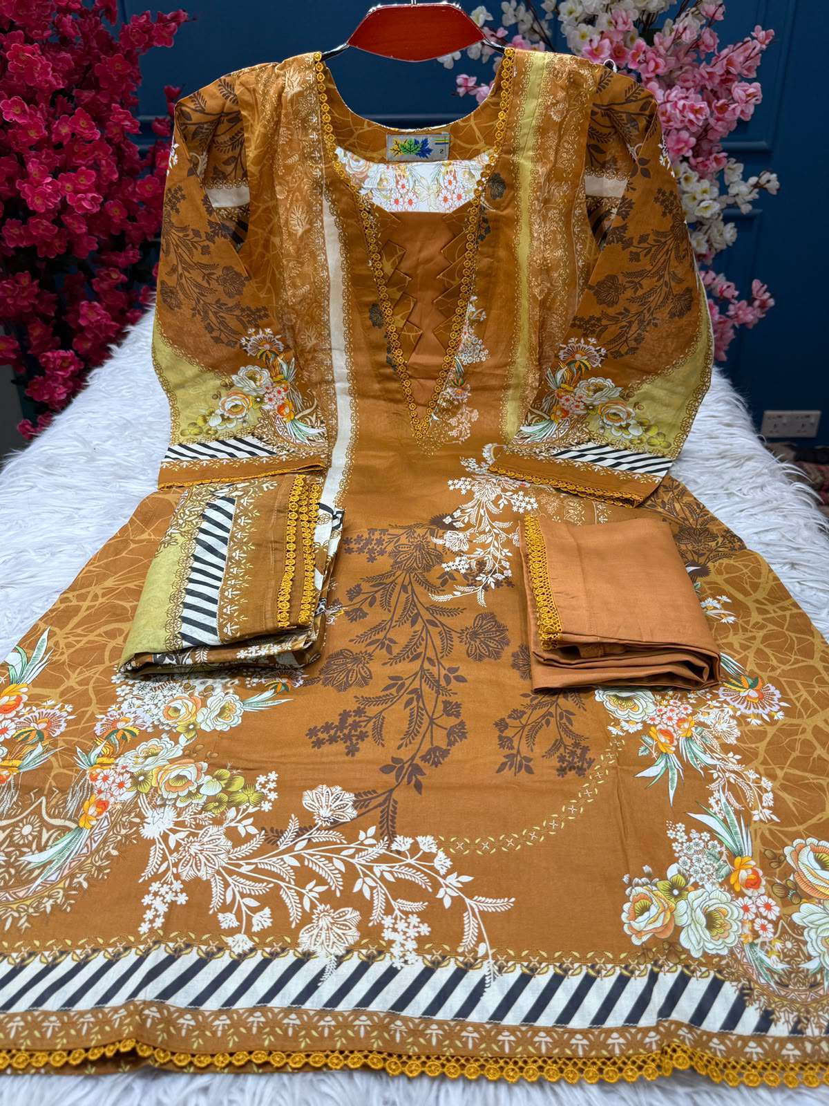 Boutiques Dark Mustard Wear - 999