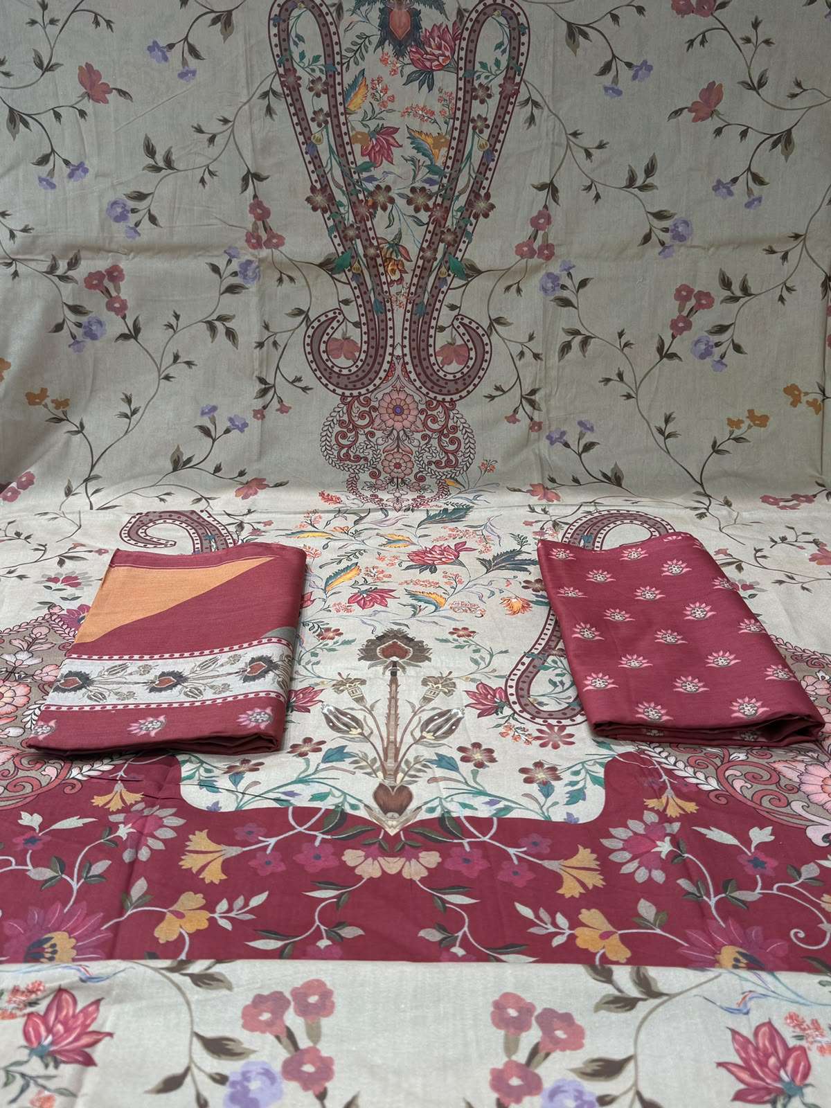 Luxury Lawn Unstitched Collection - 950 Biscuits