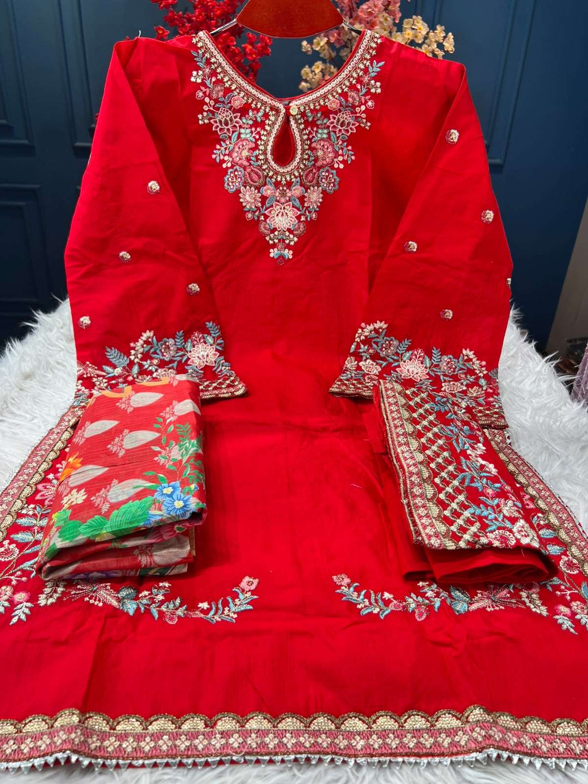 Red Charm Stitched Wear - 2000