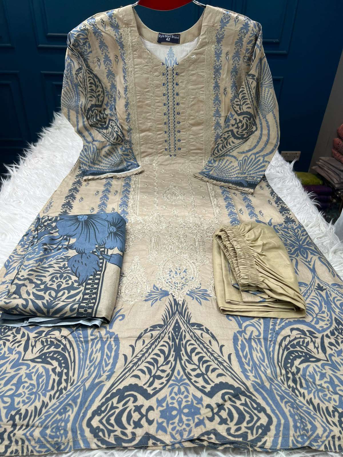 BIN SAEED Brown Stitched Salwar Kamiz - 1350