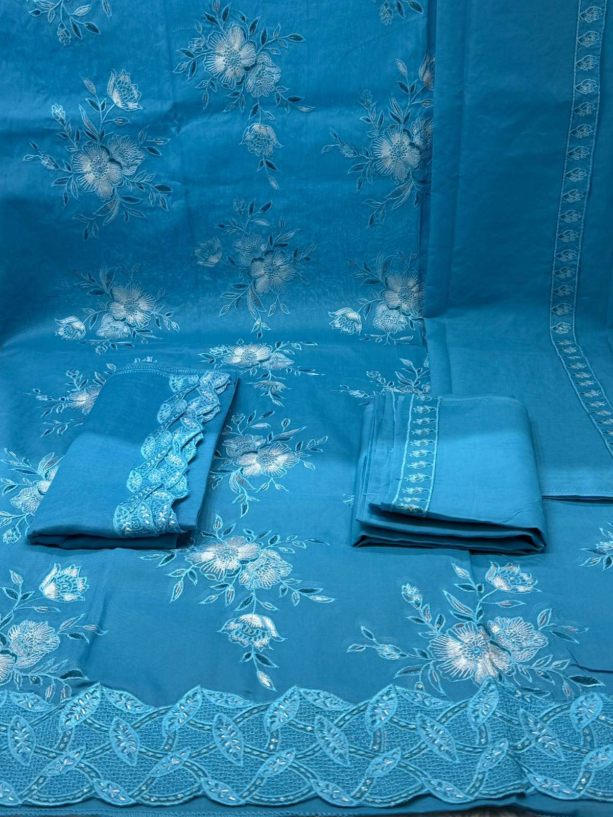 Women's Gorgeous Sky Blue Unstitched Set - 1650