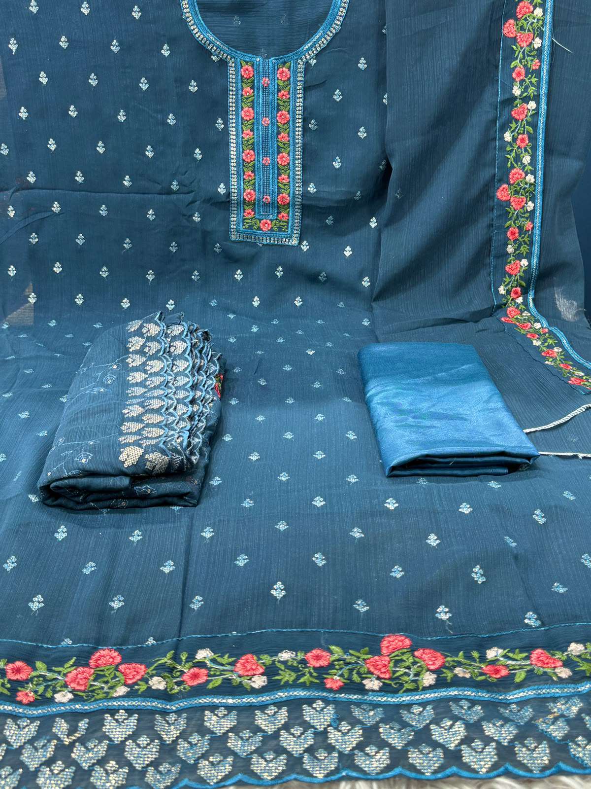 That Perfect Elegant Torey Dawat Fit - 1099