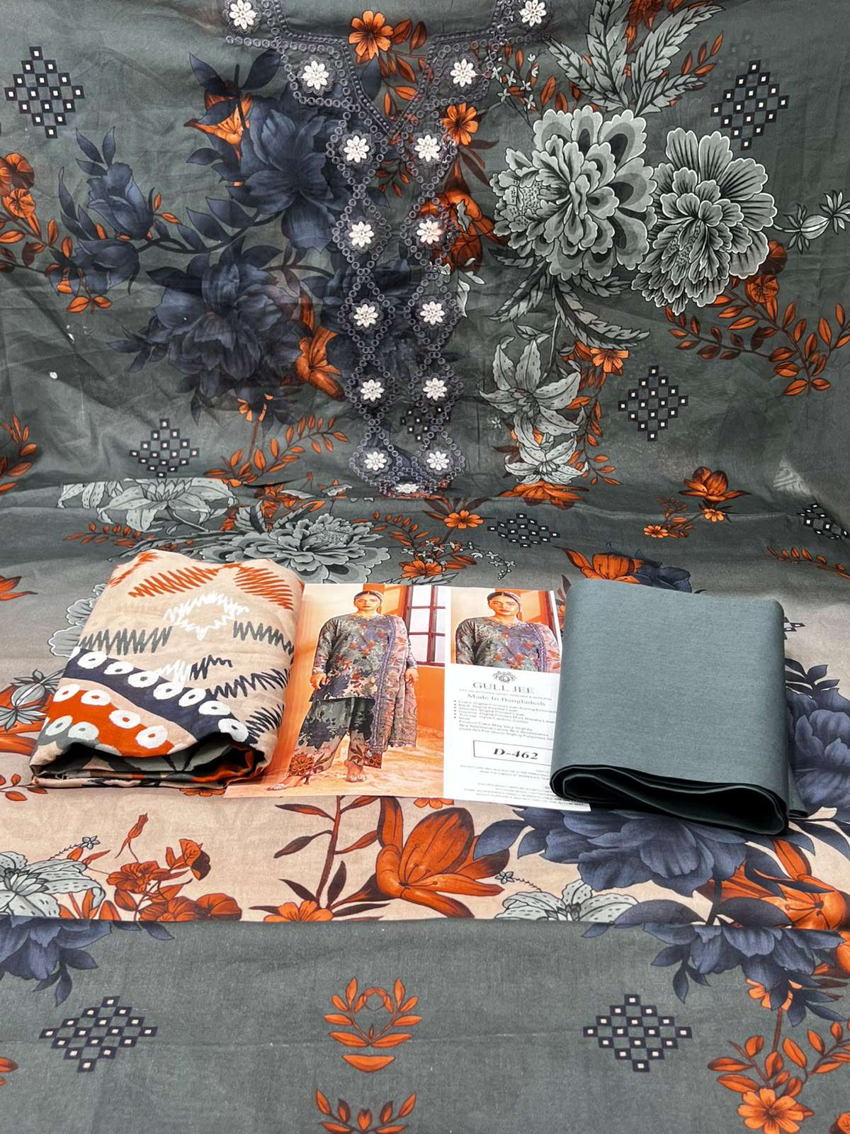 Guljee Blooming Grey Suit - 1150