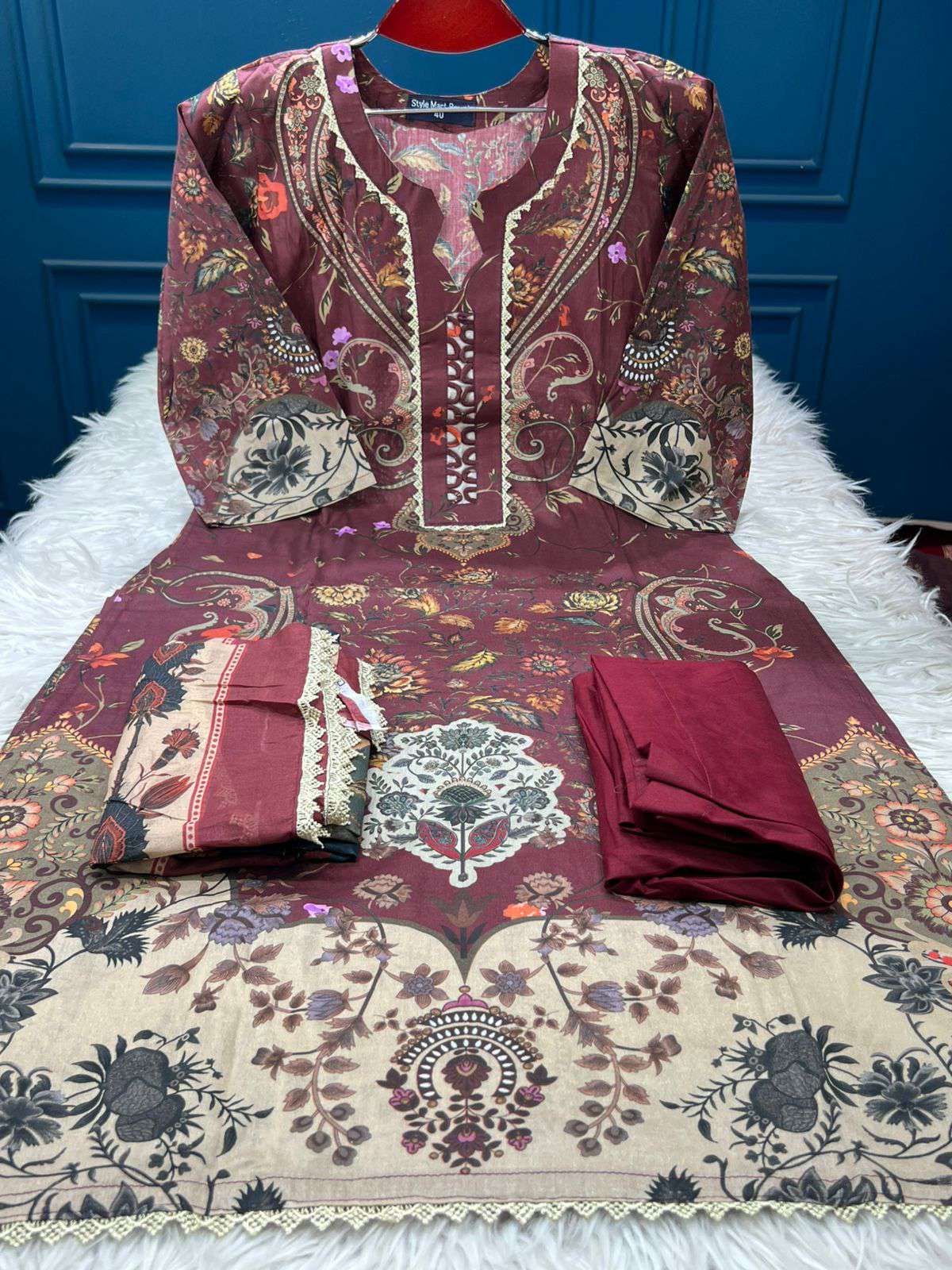 MAROON STITCHED Salwar Kamiz - 1100