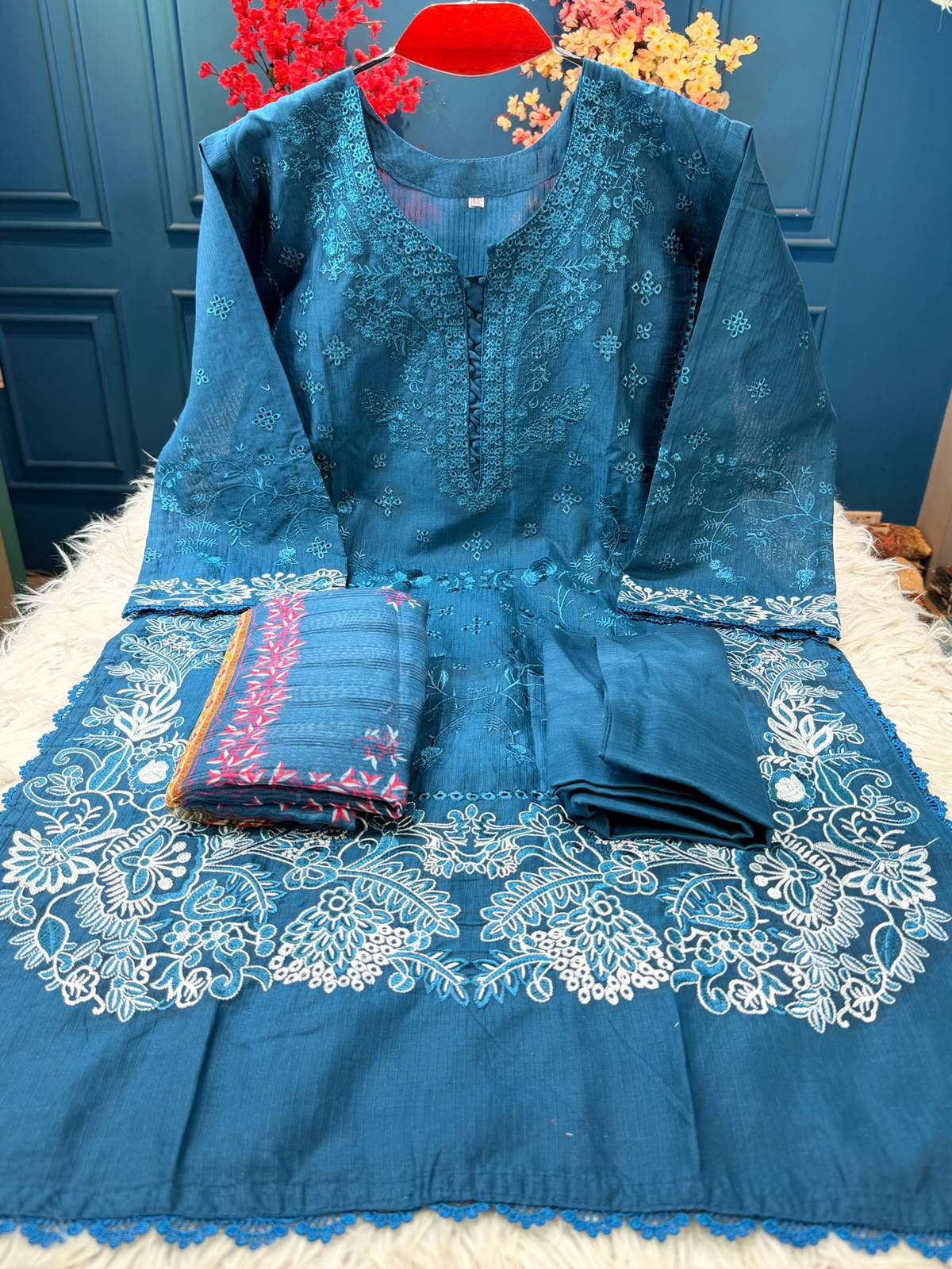 Elegance in Torey Farshi Cut - 1450