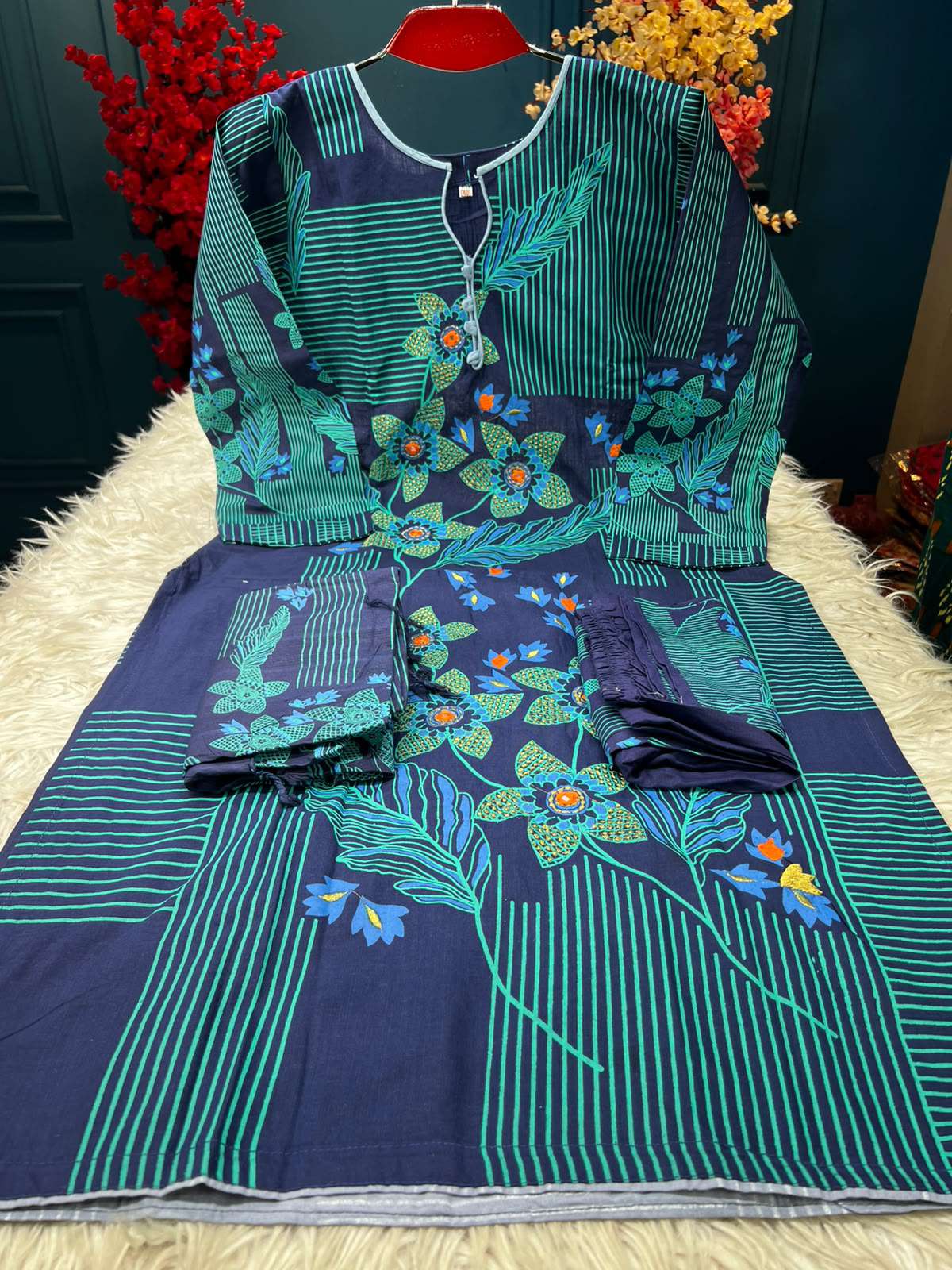 Slub Cotton Green Linear Dress - 1100