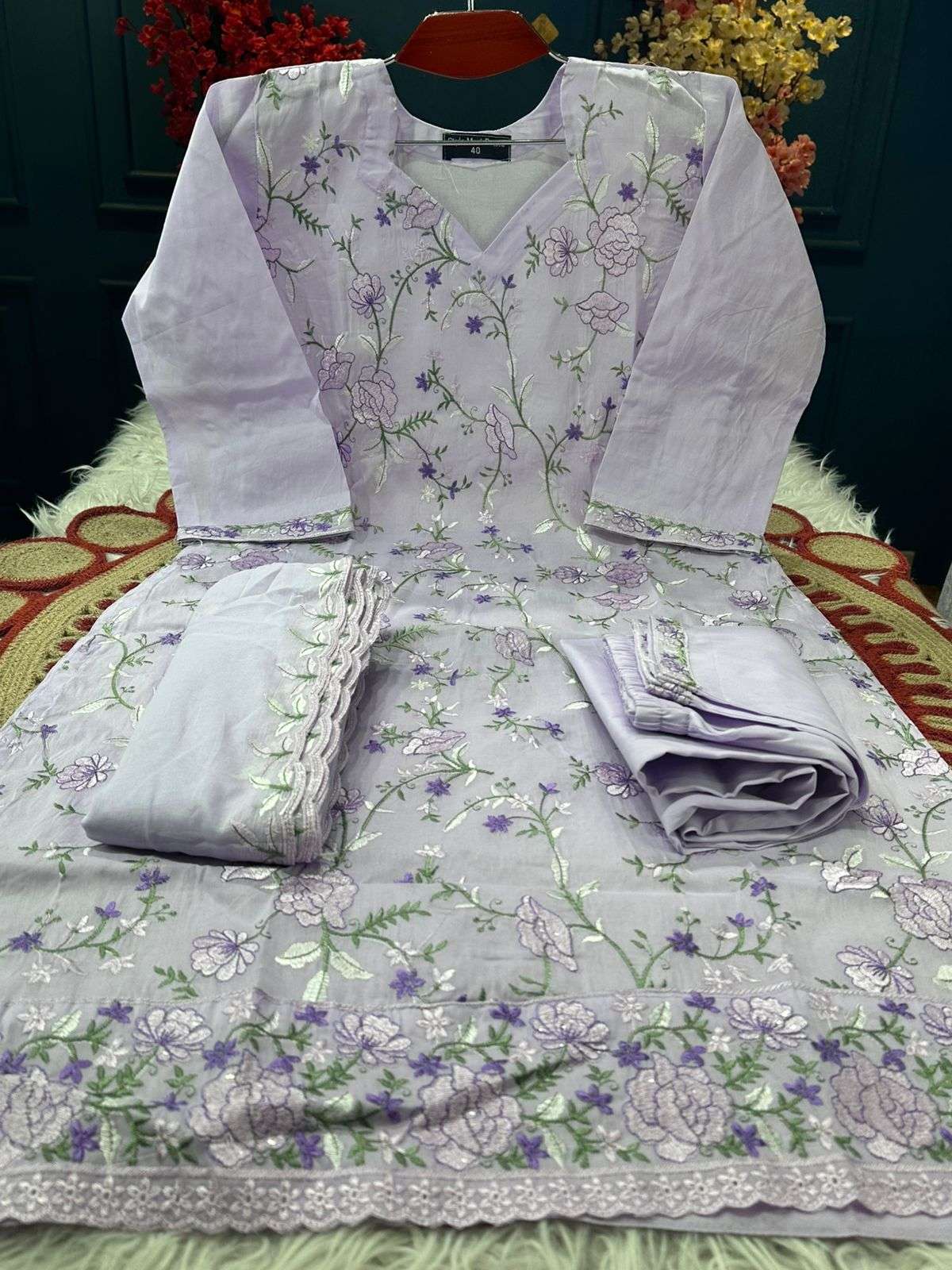 Women Gorgeous Light Purple Stitched Set - 1600