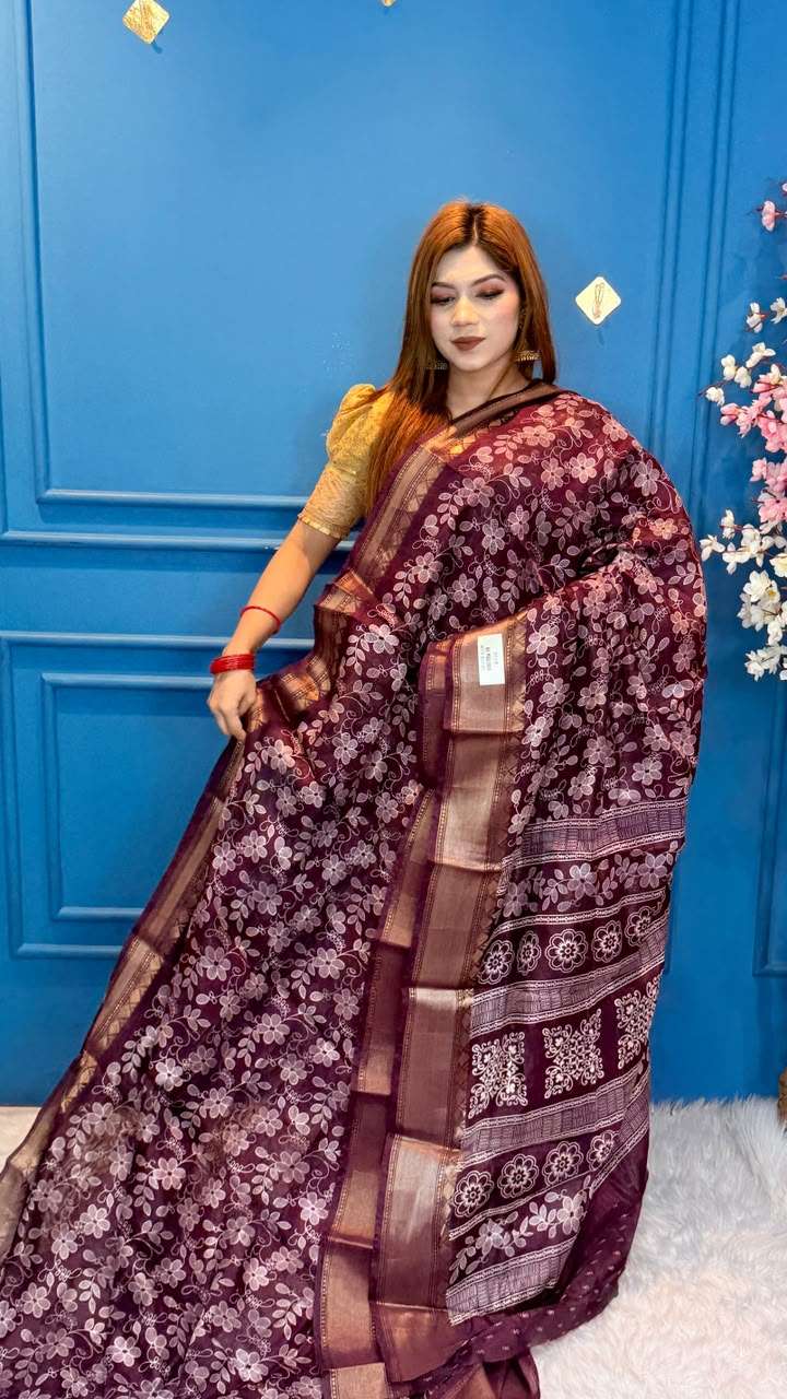 Snigdha Soft Moslin Red Floral Saree