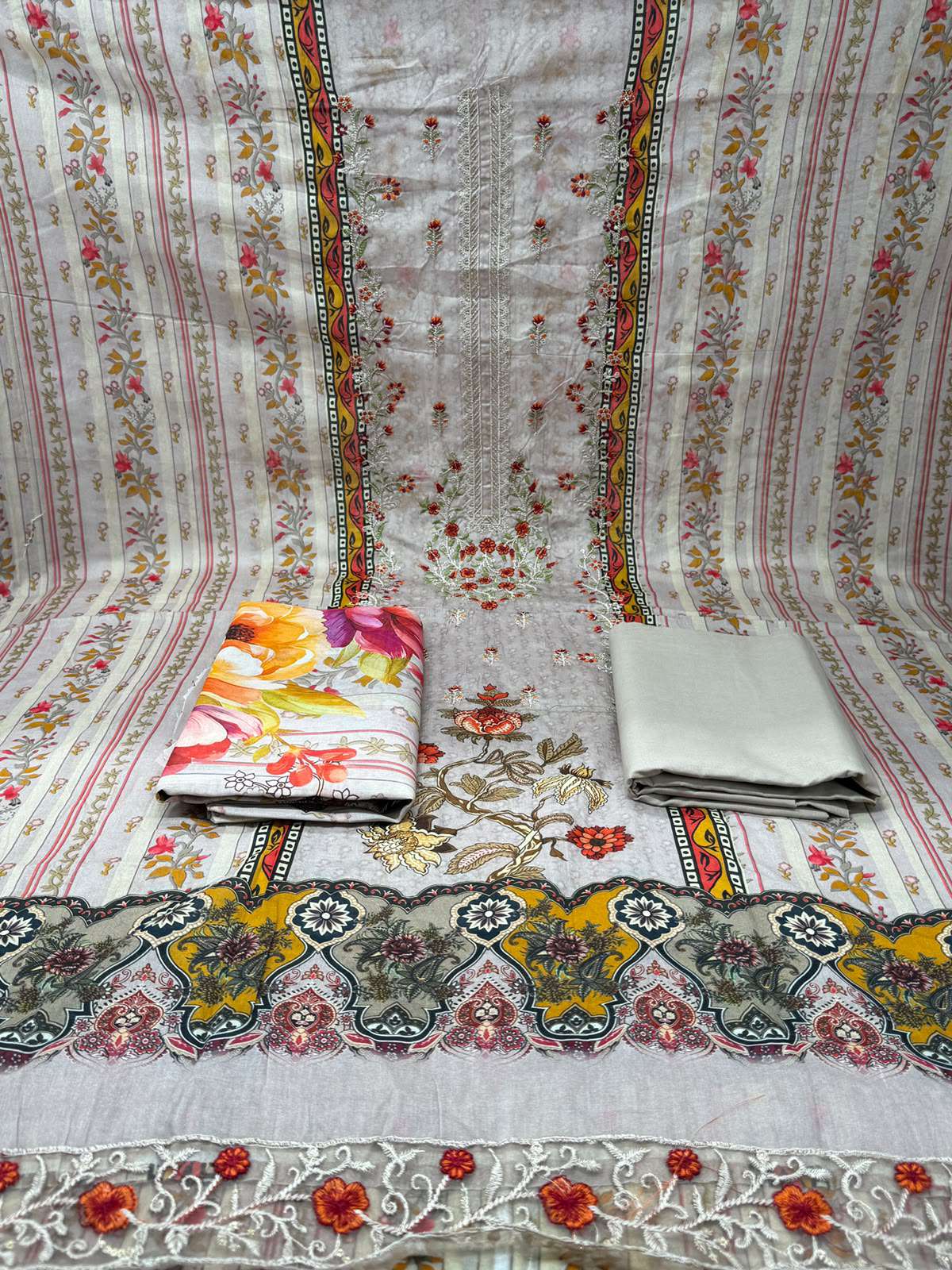 Vivid Cream Embroidered Lawn Suit - 999
