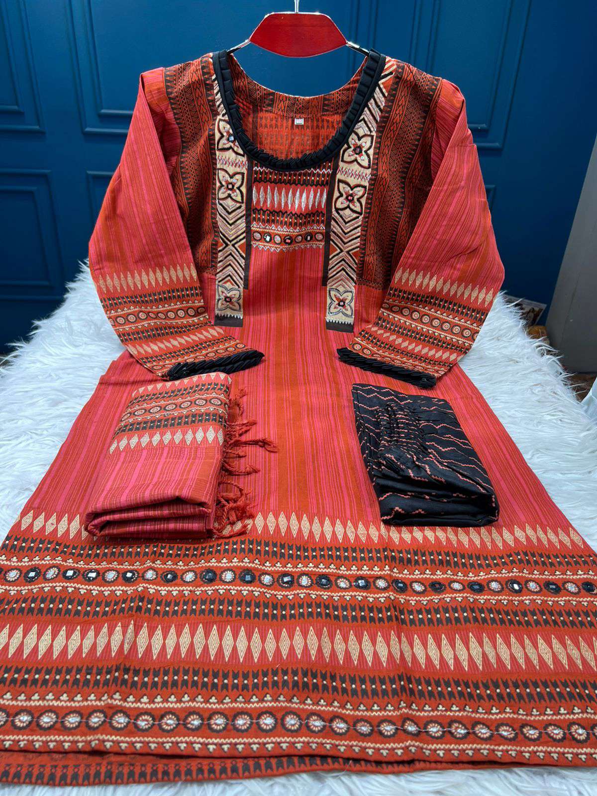 Arong Slap Cotton Stitched Collection - 1100 Red
