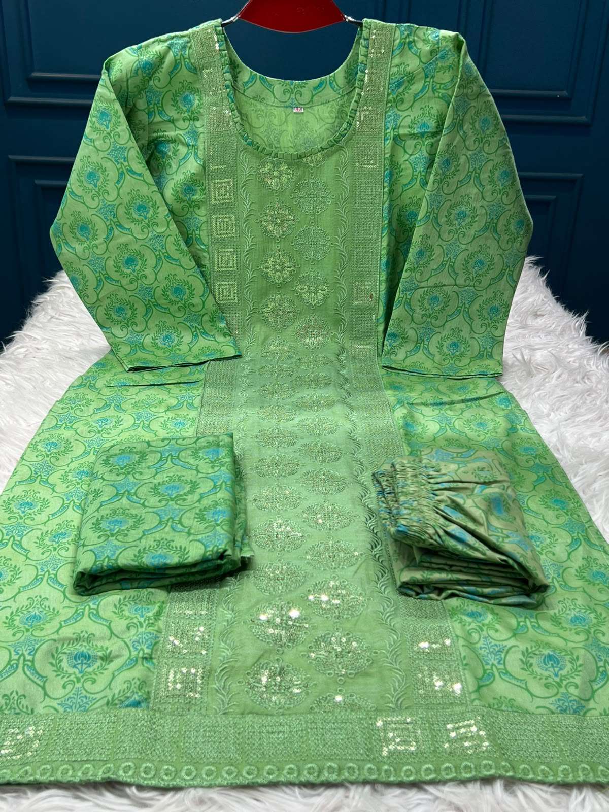 Chinigura Silk Mint Stitched Collection - 1150