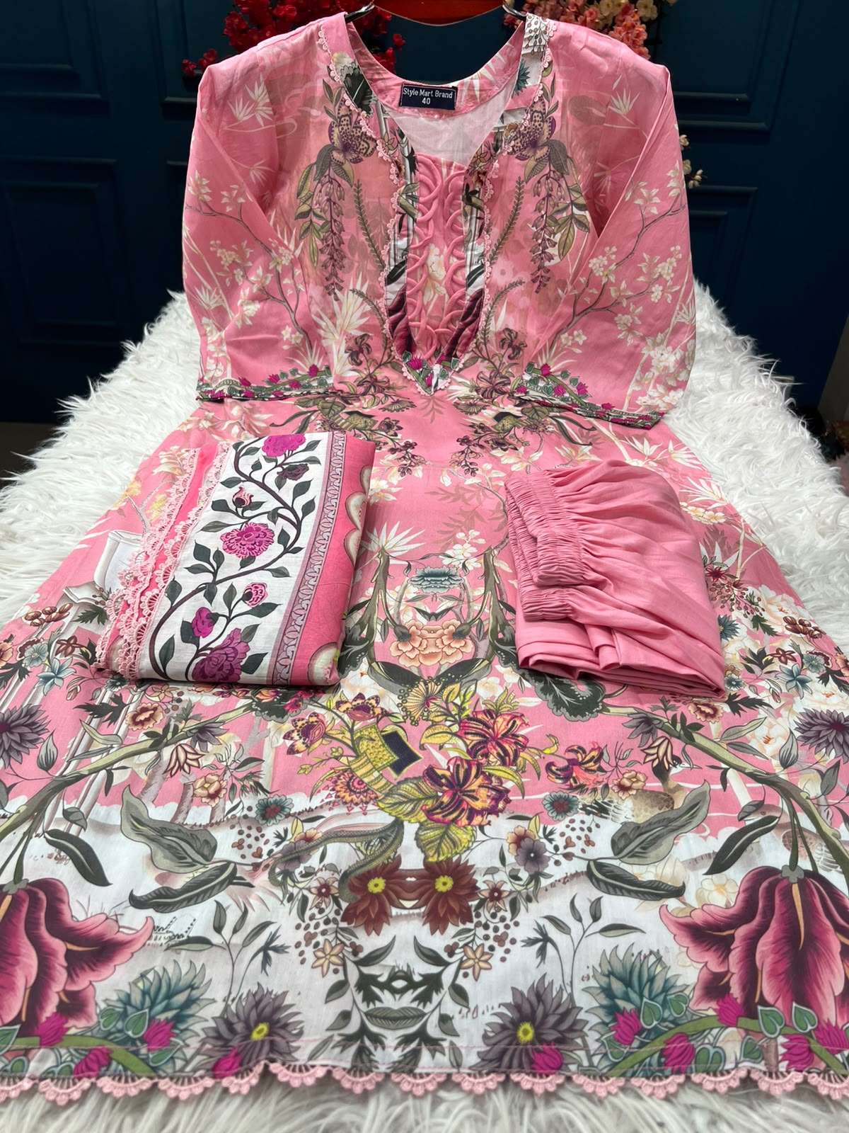 Crimson Light Pink Luxury Lawn - 1050
