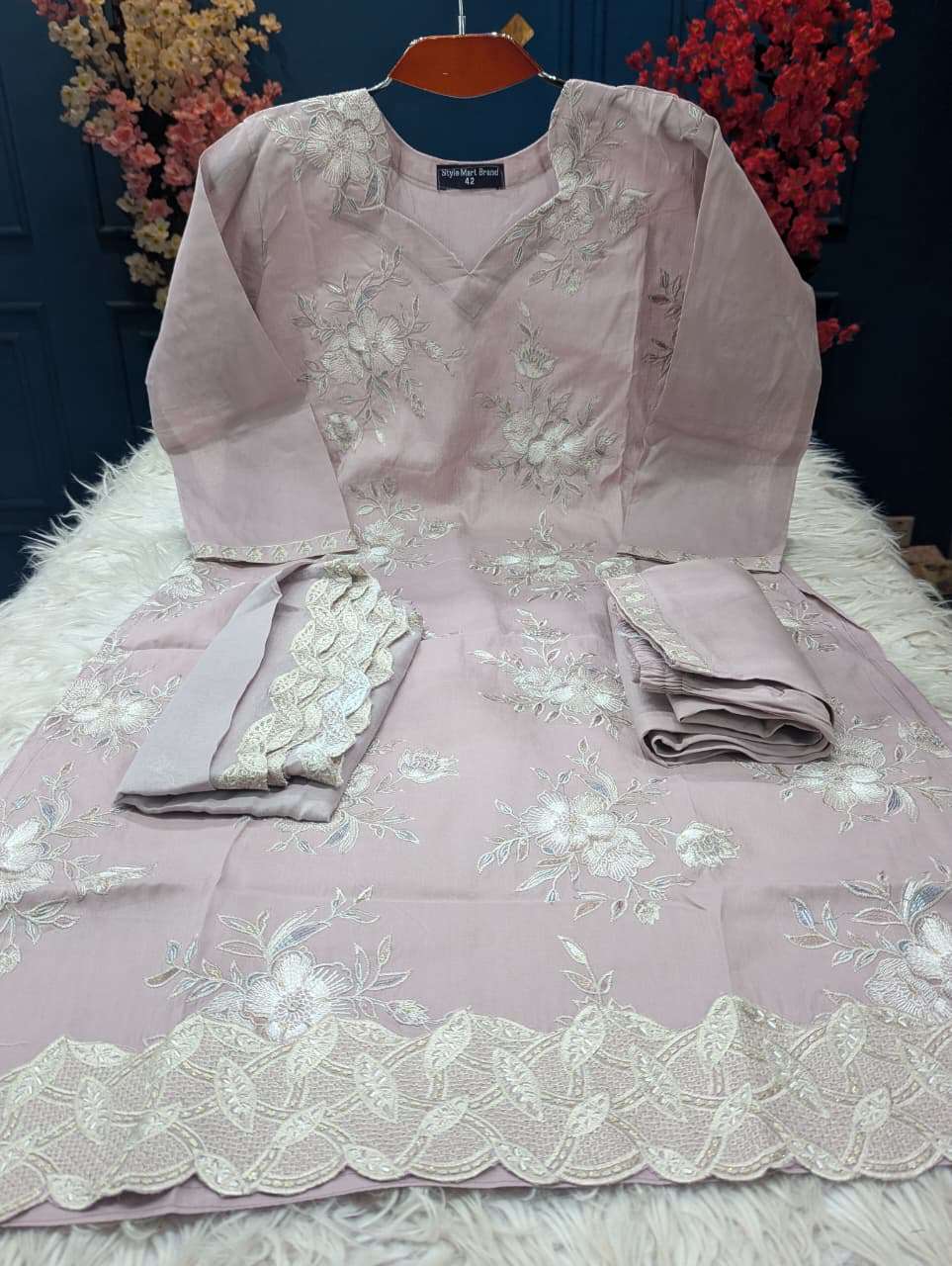 Women's Gorgeous Light Purple Unstitched Set - 1750