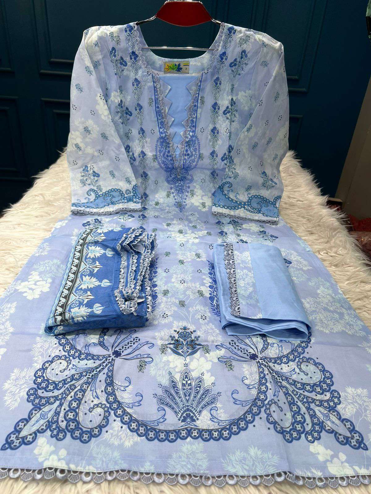 Boutiques Lawn Sky Cotton Wear